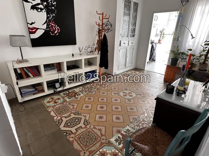 Image No.29-6 Bed Townhouse for sale