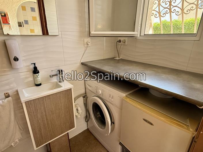 Image No.15-2 Bed Townhouse for sale