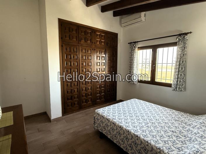 Image No.18-5 Bed Villa for sale