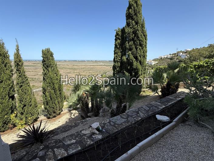 Image No.40-5 Bed Villa for sale