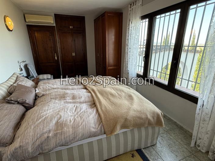 Image No.51-5 Bed Villa for sale