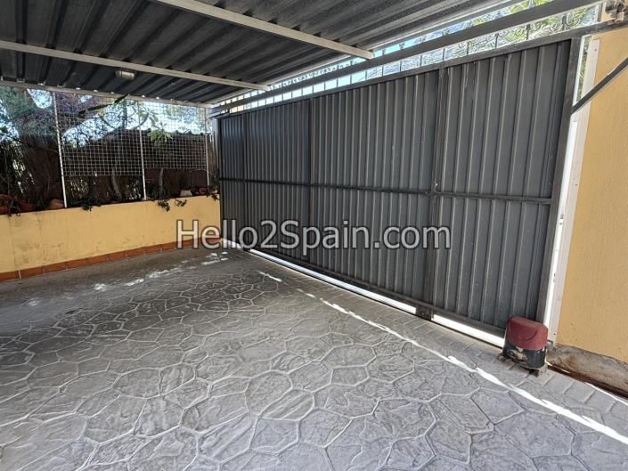 Image No.35-5 Bed Villa for sale