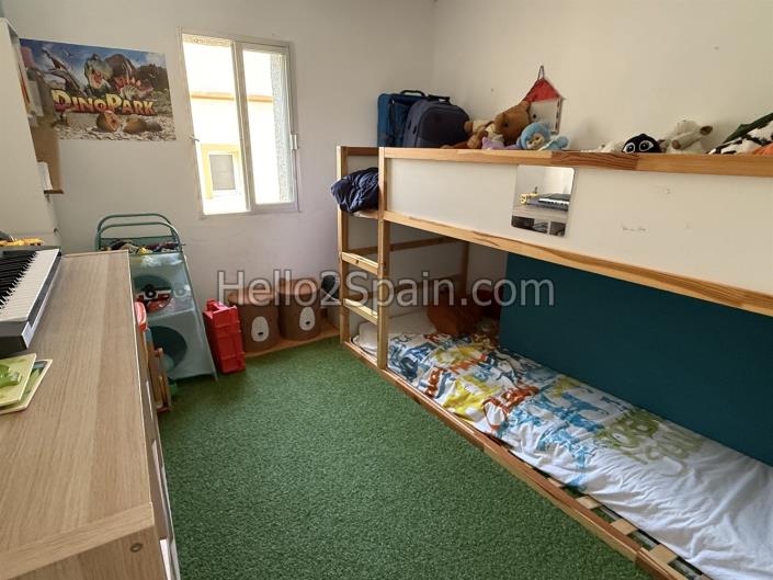 Image No.15-2 Bed Townhouse for sale