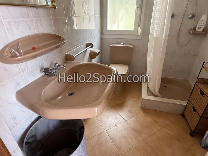 Image No.32-4 Bed Villa / Detached for sale