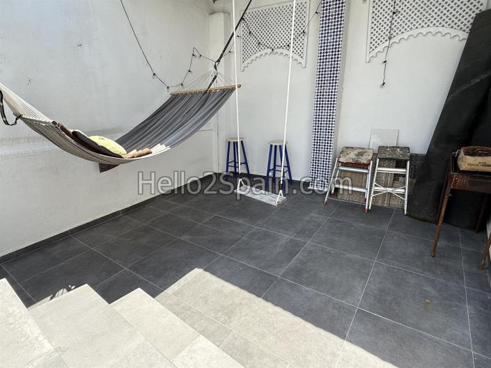 Image No.29-3 Bed Townhouse for sale