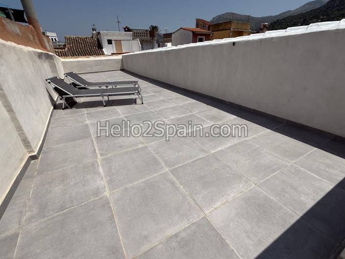 Image No.35-3 Bed Townhouse for sale