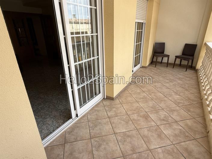 Image No.12-4 Bed Townhouse for sale