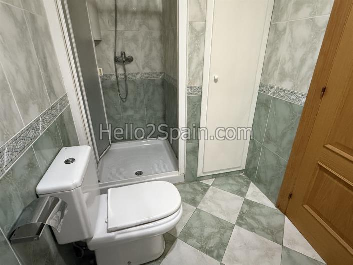 Image No.33-4 Bed Townhouse for sale