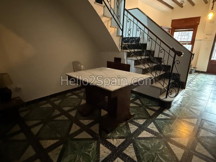 Image No.6-4 Bed Townhouse for sale