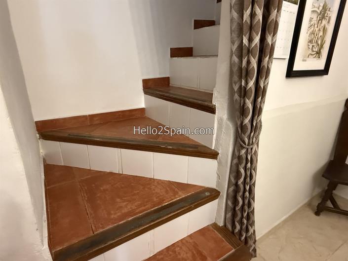 Image No.18-3 Bed Townhouse for sale