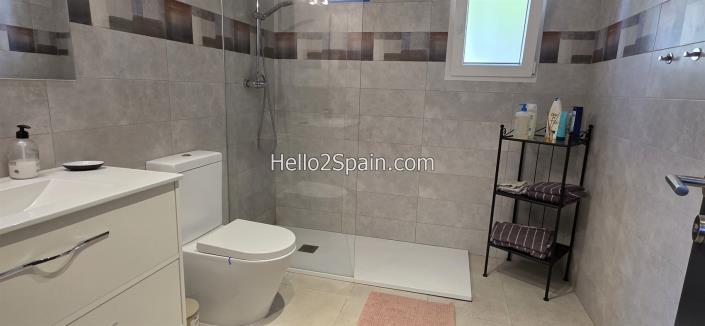 Image No.29-3 Bed Villa for sale