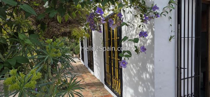 Image No.4-4 Bed Country House for sale