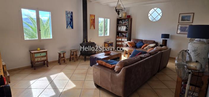 Image No.18-4 Bed Country House for sale