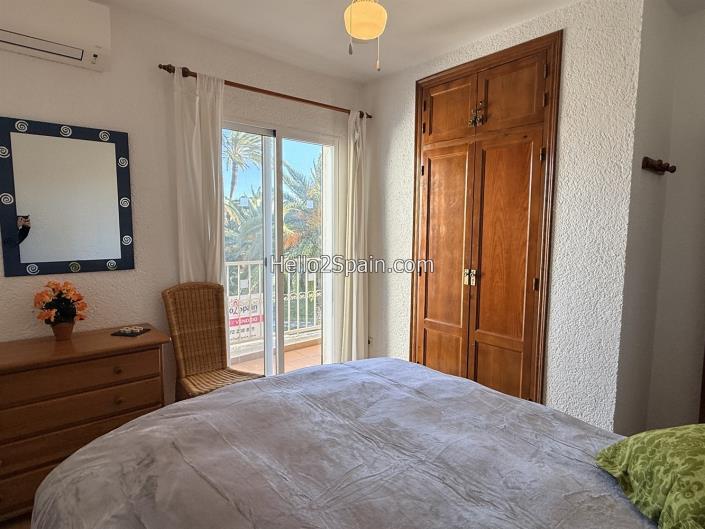 Image No.16-2 Bed Townhouse for sale