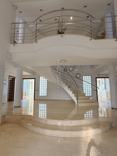 Image No.6-Villa / Détaché de 10 chambres à vendre à Torrent