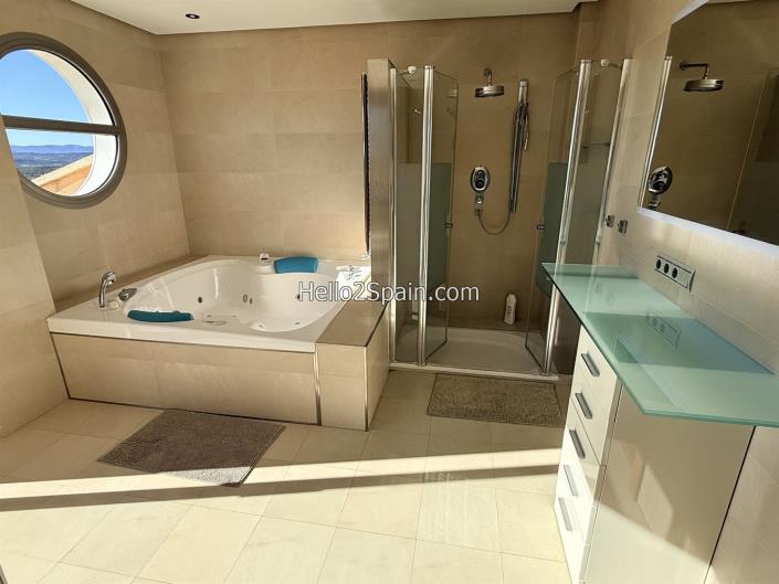 Image No.29-Villa / Détaché de 10 chambres à vendre à Torrent