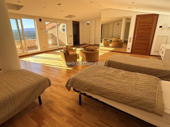 Image No.39-Villa / Détaché de 10 chambres à vendre à Torrent