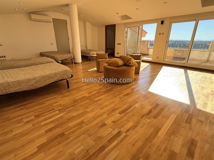 Image No.40-Villa / Détaché de 10 chambres à vendre à Torrent