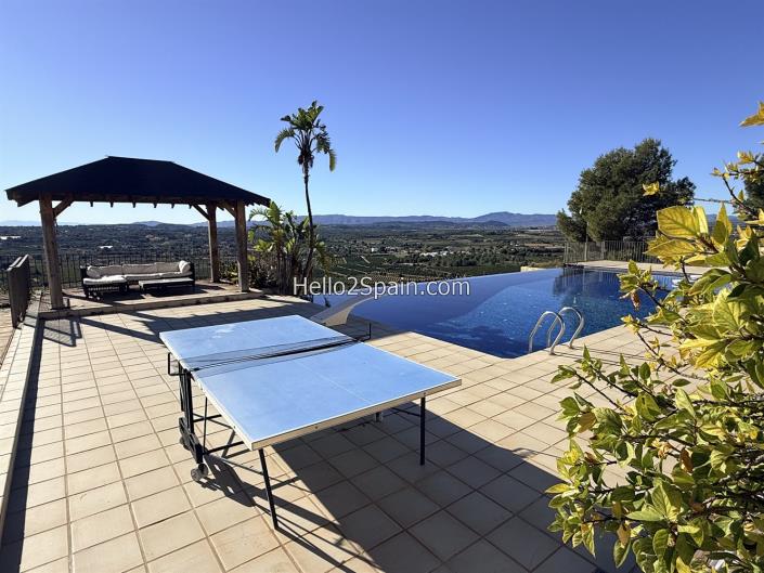 Image No.51-Villa / Détaché de 10 chambres à vendre à Torrent