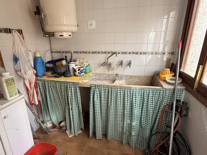 Image No.13-4 Bed Bungalow for sale