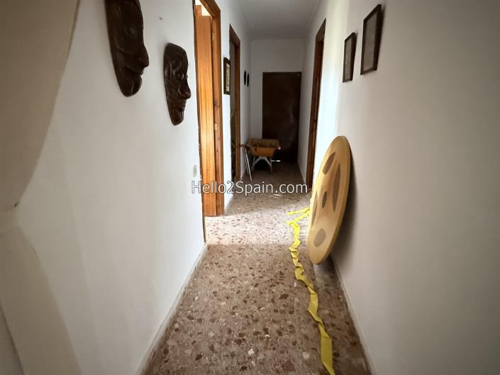 Image No.14-4 Bed Bungalow for sale