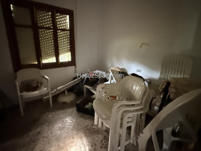 Image No.19-4 Bed Bungalow for sale