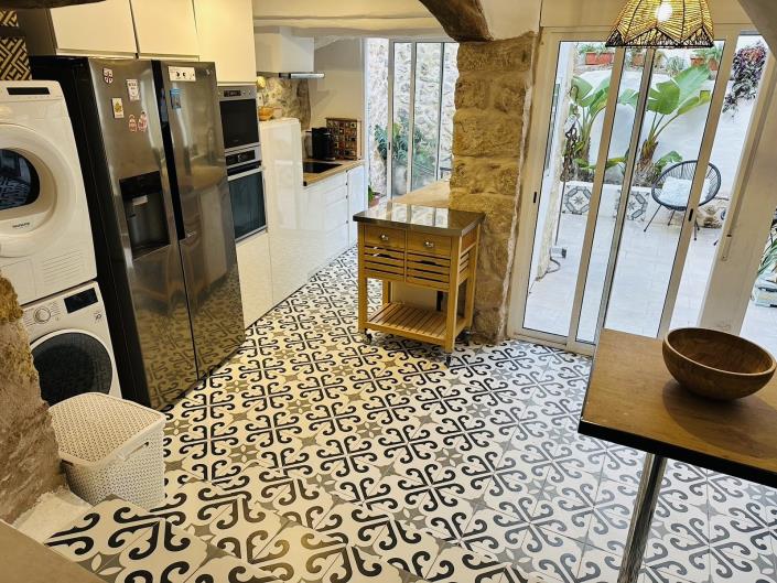 Image No.2-3 Bed Townhouse for sale