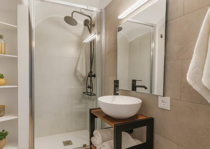 Image No.15-3 Bed Townhouse for sale