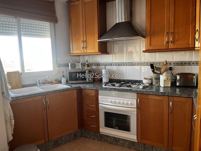 Image No.12-2 Bed Townhouse for sale