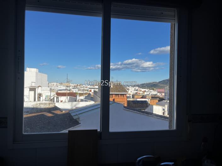 Image No.13-2 Bed Townhouse for sale