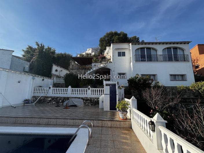 Image No.45-Villa / Détaché de 4 chambres à vendre à Ador