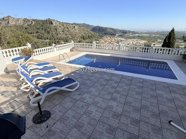 Image No.4-Villa / Détaché de 4 chambres à vendre à Ador