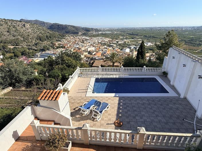 Image No.5-Villa / Détaché de 4 chambres à vendre à Ador