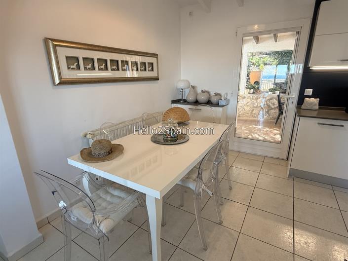 Image No.13-4 Bed Villa / Detached for sale