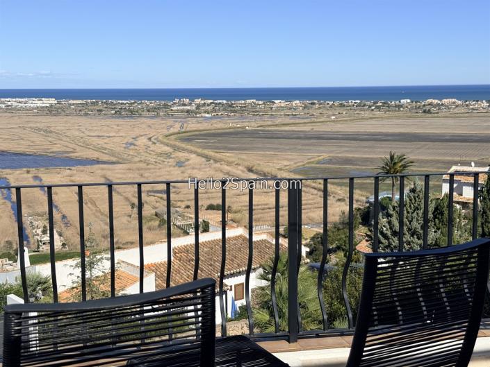 Image No.22-4 Bed Villa / Detached for sale