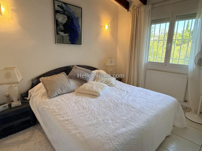 Image No.28-4 Bed Villa / Detached for sale