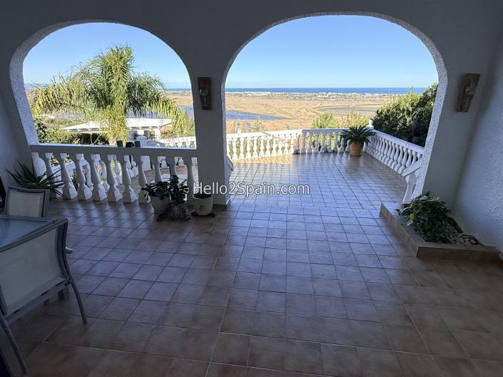 Image No.42-4 Bed Villa / Detached for sale