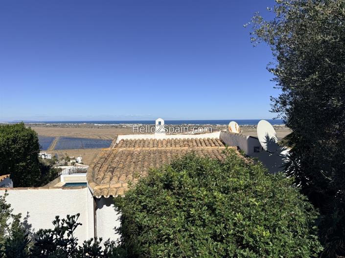 Image No.48-4 Bed Villa / Detached for sale