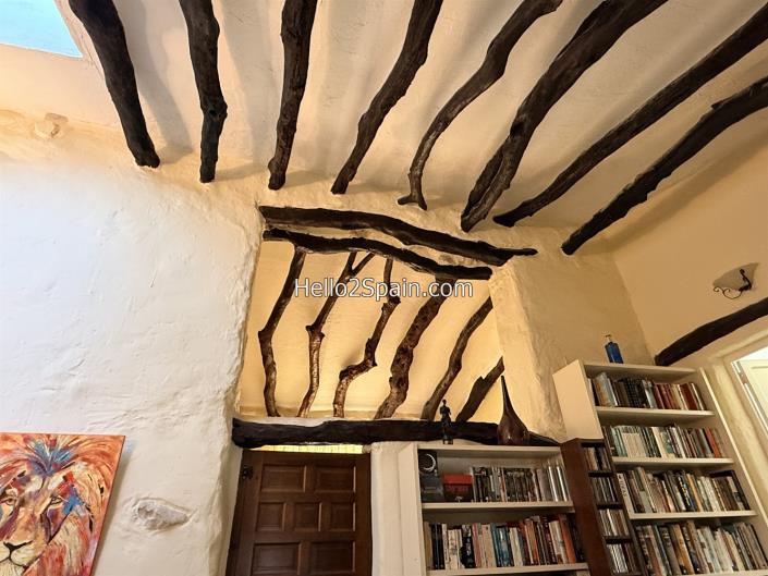 Image No.3-4 Bed Townhouse for sale