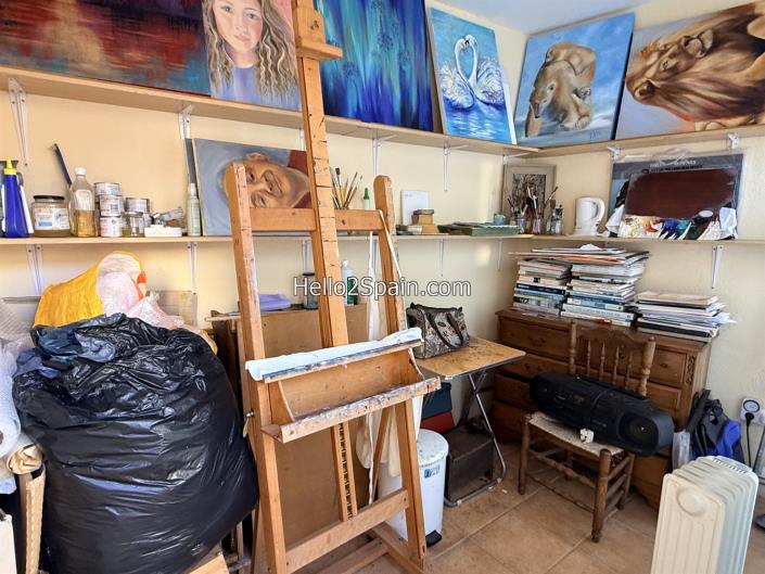 Image No.36-4 Bed Townhouse for sale