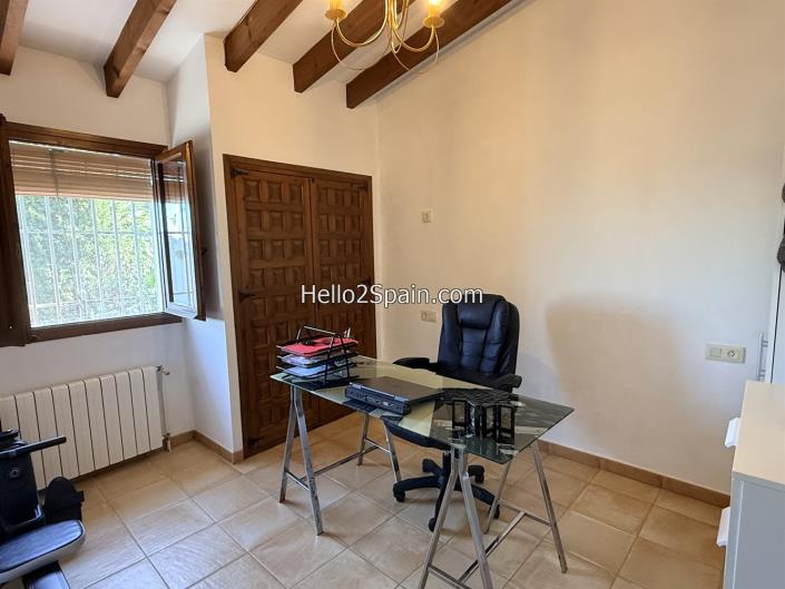 Image No.18-3 Bed Villa for sale