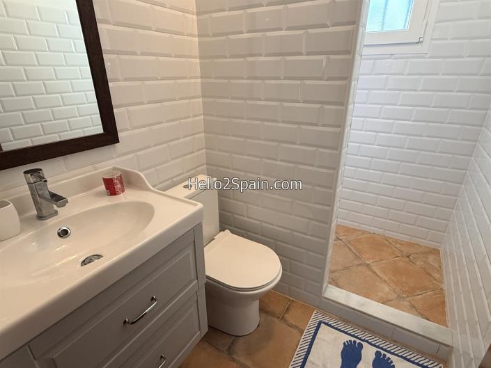 Image No.25-3 Bed Villa for sale