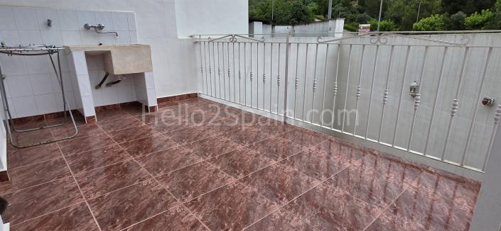 Image No.16-3 Bed Townhouse for sale