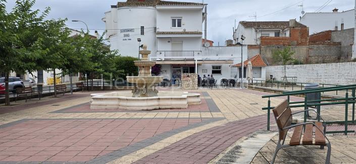Image No.39-3 Bed Townhouse for sale