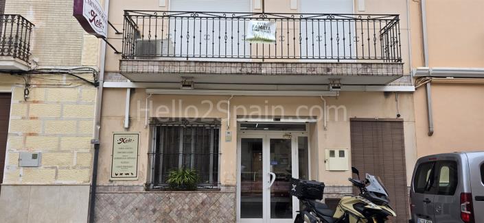 Image No.40-3 Bed Townhouse for sale