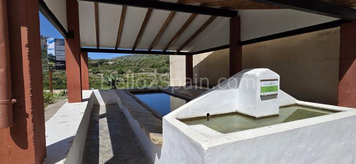 Image No.20-8 Bed House for sale