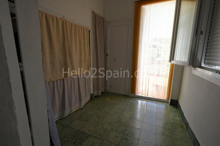 Image No.23-8 Bed House for sale