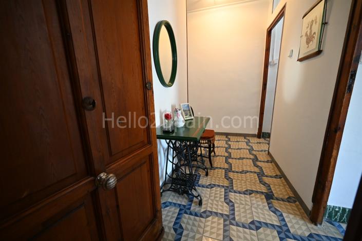 Image No.36-8 Bed House for sale