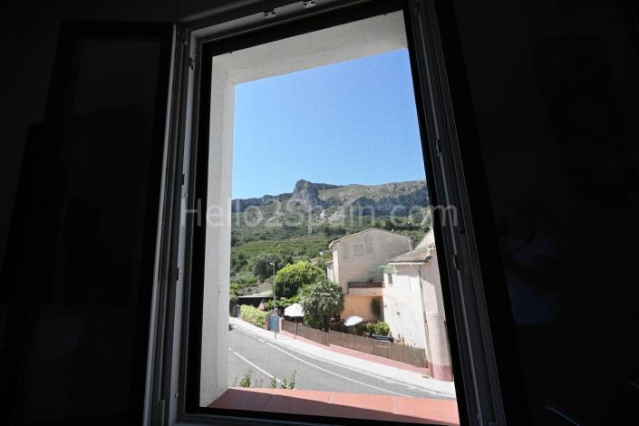 Image No.59-8 Bed House for sale