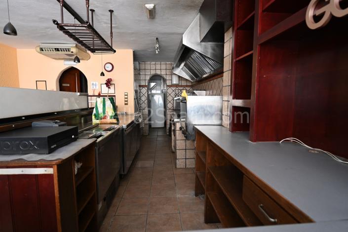 Image No.34-6 Bed Studio for sale